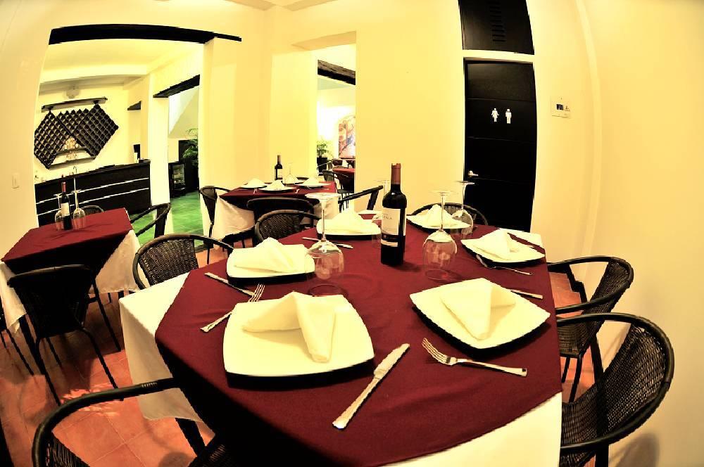 Hotel Puerta de San Antonio Cali Restaurante foto